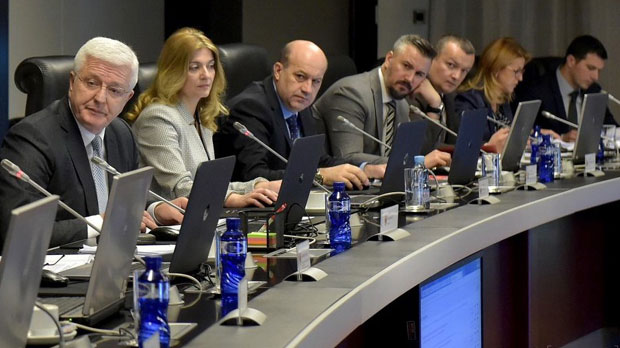 Црној Гори тужбе и због 10 евра!