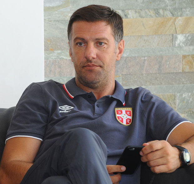 ДАНАС НА ТЕРАЗИЈАМА ЗВАНИЧНО ПРЕДСТАВЉАЊЕ НОВОГ СЕЛЕКТОРА: Крстајићева промоција