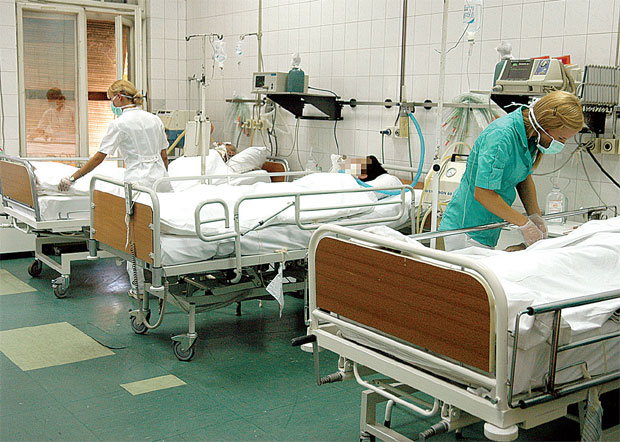 Епидемија до маја, нови удар могућ на јесен