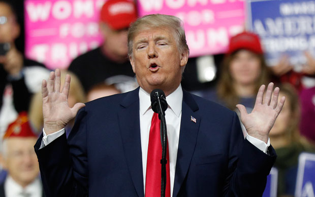 АП: Трамп изнео неистину о броју жена које су му дале глас