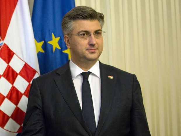 Може ли Пленковић да буде у трци за председника ЕК и премијер?