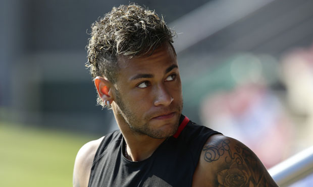 РУКОВОДИОЦИ ПСЖ ОТПУТОВАЛИ У БРАЗИЛ: Хитан лет код Нејмара