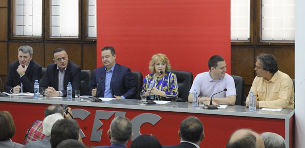 Дачић одлаже метлу у СПС-у