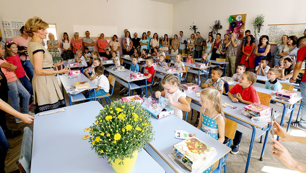 Стигло чак 2.000 молби са стране