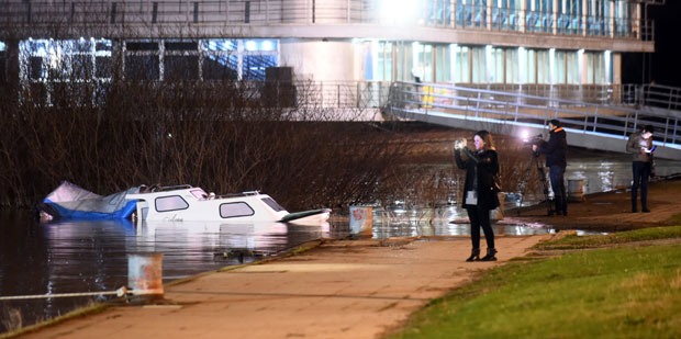 ТРАГЕДИЈА НА ДУНАВУ: Теретни брод ударио чамац, утопио се брачни пар (ФОТО)