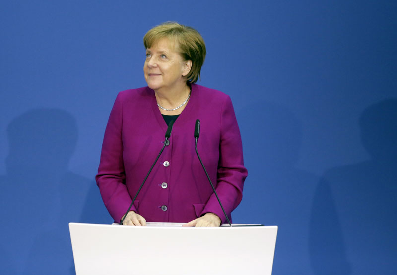 Меркел: Русија да одговори на питања британске владе о шпијуну