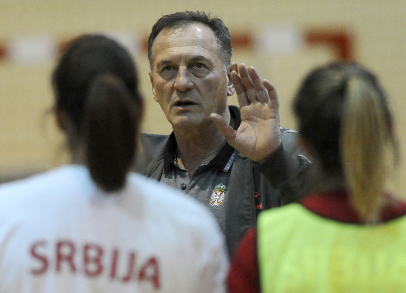 Обрадовић скратио списак за Шведску