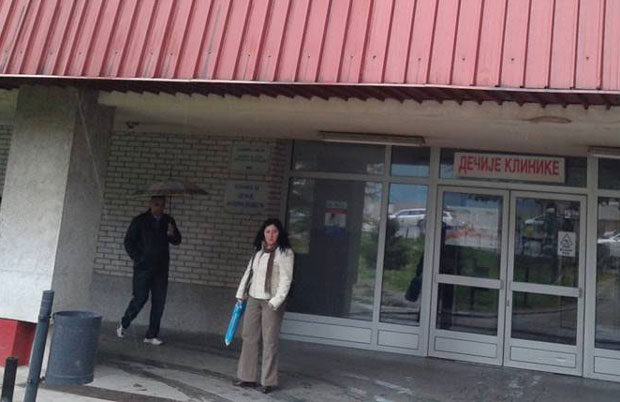 Преминула беба чија је мајка оболела од морбила