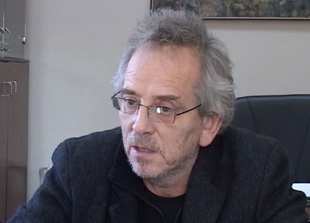 Професор Универзитета у Крагујевцу: Ректор није у сукобу с нама, већ са законом