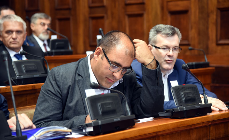 Надзиру изборе од Москве до Крима