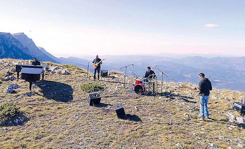 Ејот четврти пут међу Русима