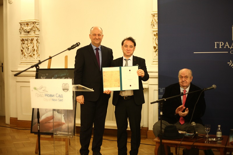 Микина награда уручена Ненаду Шапоњи