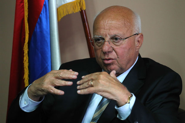 ТОМА ФИЛА ЗА НОВОСТИ: Ђинђић ме преварио да Слобу неће послати у Хаг