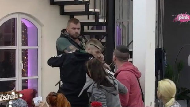 Жестока свађа Јањуша и Банета Чолака (ВИДЕО) 