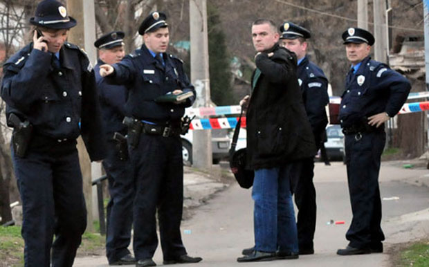 ТУЧА НАВИЈАЧА: Тројица повређена 