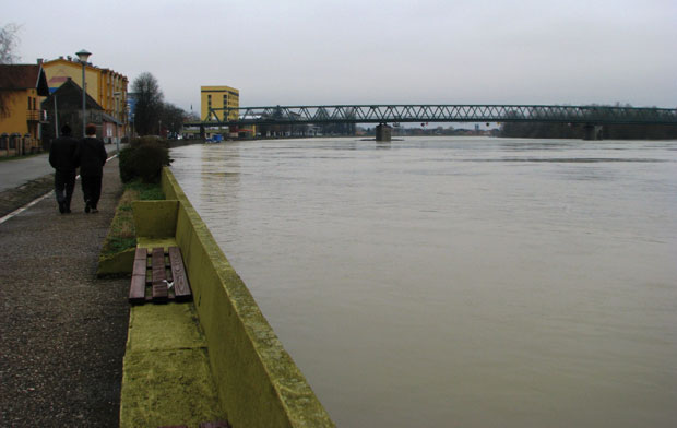 Водостај Саве и даље у порасту!