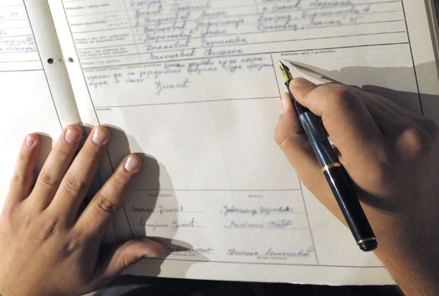 ГДЕ СУ НАШЕ БЕБЕ: Борба брисањем из књига умрлих