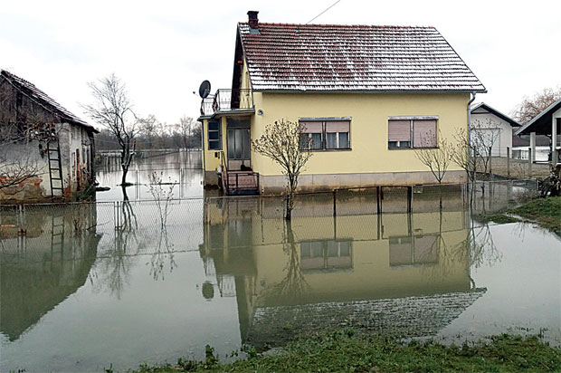 Реке широм Српске и даље расту! 