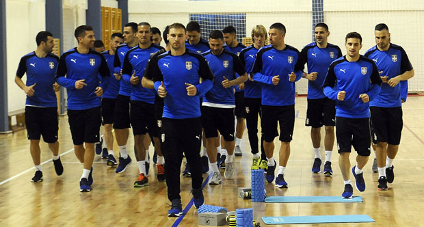 Репрезентативци Србије мирно примили вест о смени вође националног тима: Нема буре око траке