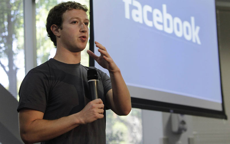 Ни извињење Закерберга није довољно - тону акције Фејсбука