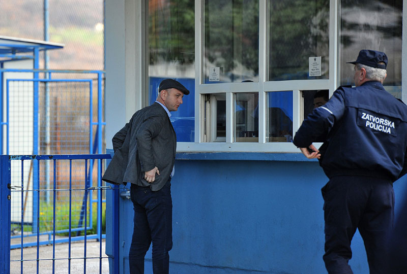 Лидер Демократског фронта добровољно у Спужу