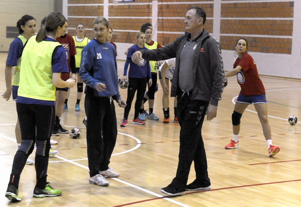 Рукометашице у Нишу дочекују Шведску: Победа за лакши жреб