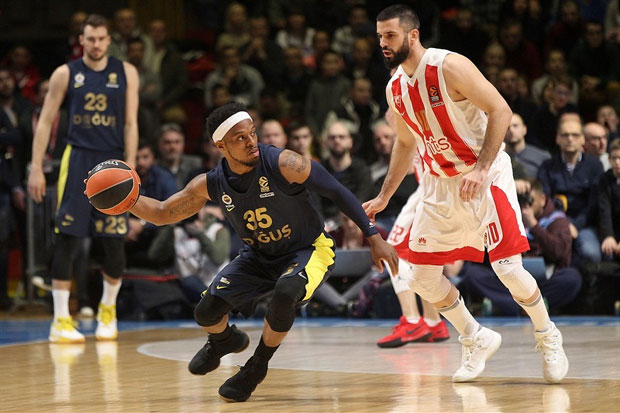 Али нокаутирао Звезду