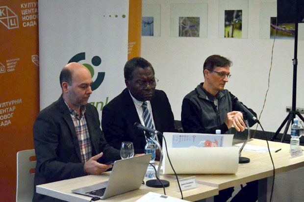 НОВОСАЂАНЕ ЗАНИМА МАСОНЕРИЈА: Трибина о зидарима привукла пажњу 