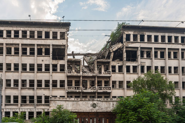 ГРАЂАНИ ПРОТИВ НАТО: Извињење већина не би прихватила, за бомбардовање криве и Милошевића