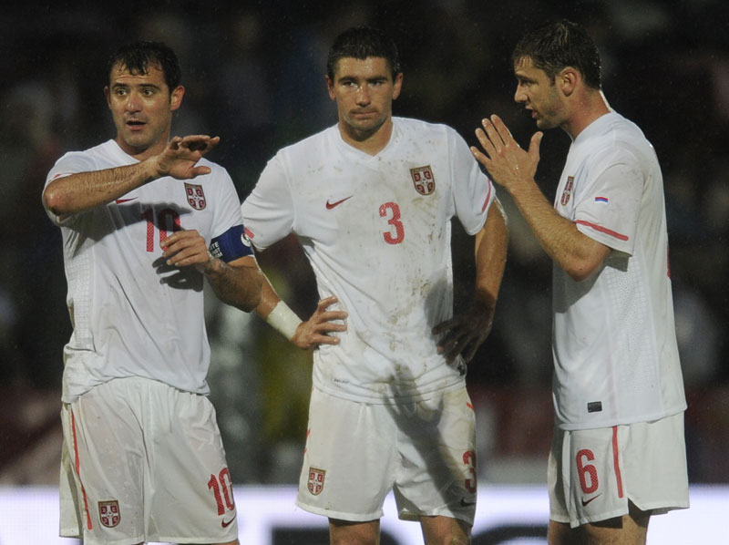 Репрезентација Србије од 2006. одиграла 122 меча и имала само двојицу правих лидера: Ивановић 50, Станковић 42