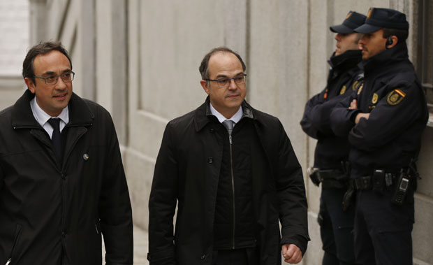 Заоштравање у Каталонији, Пуђдемон побегао и из Финске