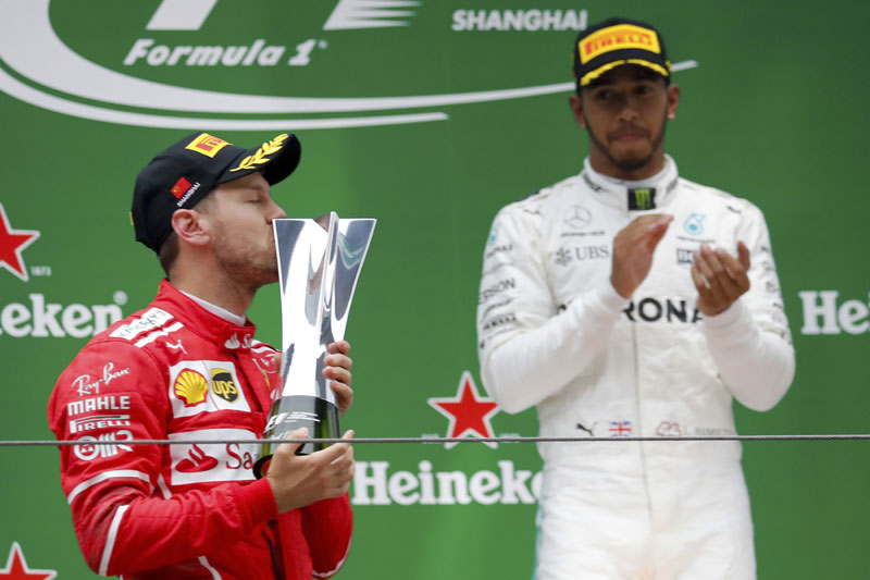 Трком за ВН Аустралије стартовао шампионат света Формуле 1: Велики тријумф Фетела