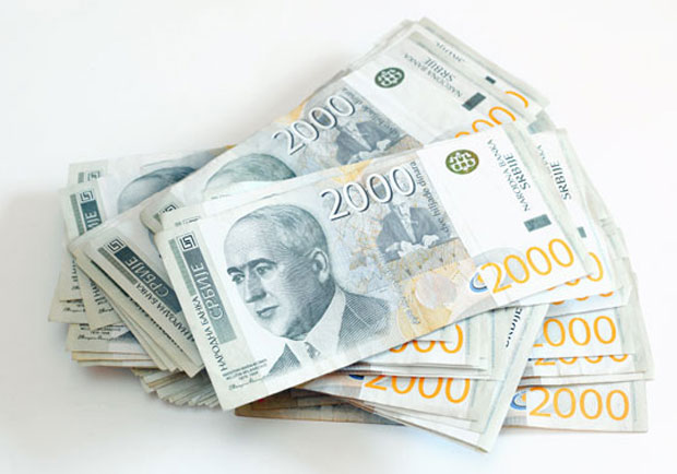 Просечна јануарска нето плата у Србији 50.048 динара