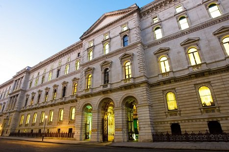 Британци траже да осудимо Русе?!