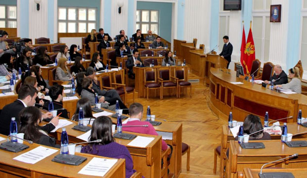 Оснивање странке са 200 потписа