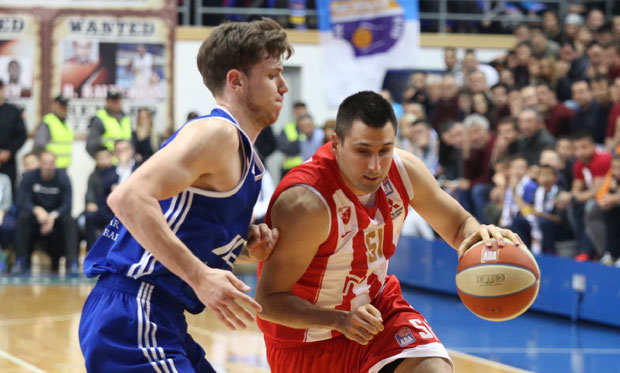 ЗВЕЗДА ПОД ПРИТИСКОМ: Црвено-бели без права на лош дан у мајсторици полуфинала са Морнаром