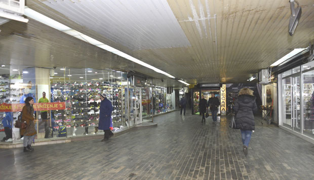 Престонички подземни пролази запуштени до јесени?