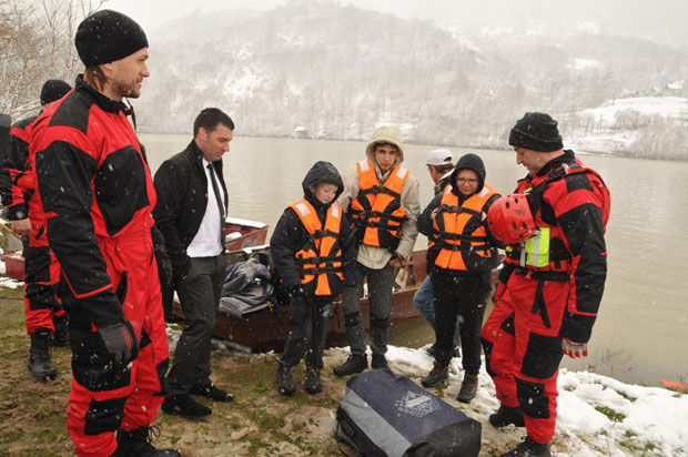 У чамцу преко Лима коначно без страха