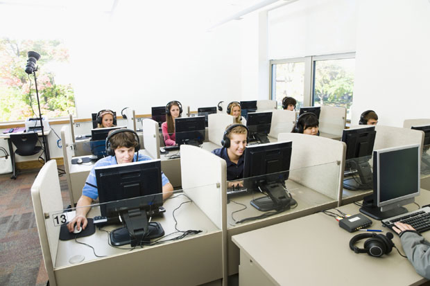 ЦГ: Шефови одговарају због тужби службеника