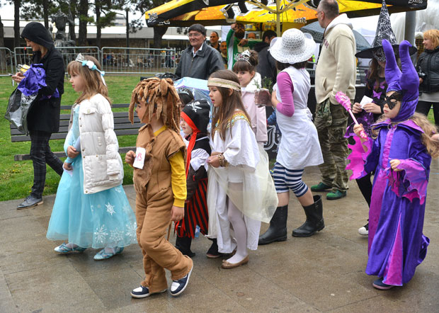 Велики ускршњи карневал на Палилули