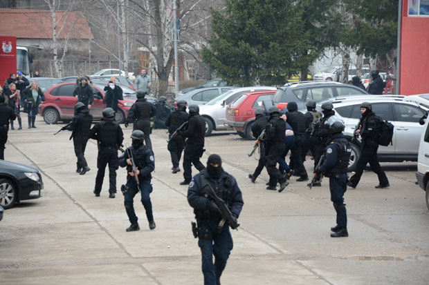 Харадинај: Желим север Косова; Ђурић Тачију: Претрнули смо, што сте пожурили да се повучете