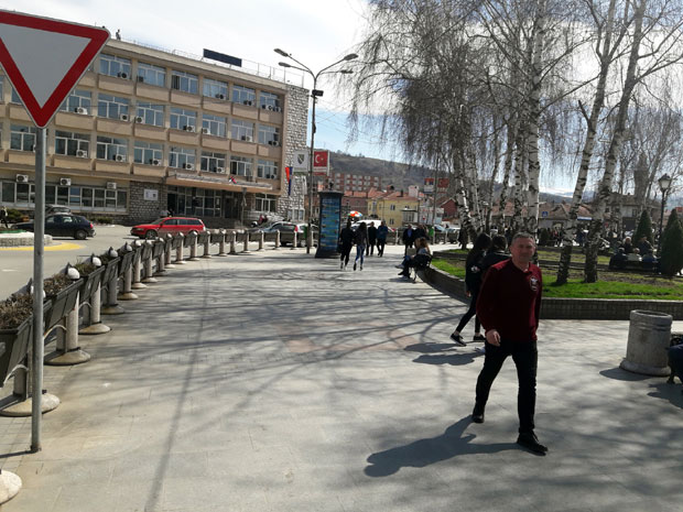 Н. Пазар: Све очи упрте у полицију због сукоба у ИЗ