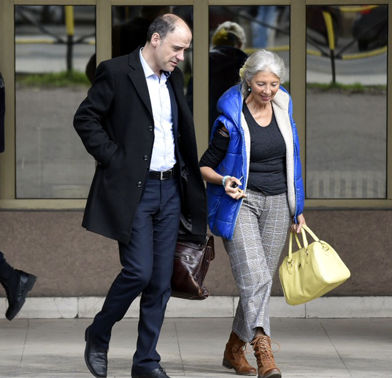 Саслушана и Маја Волк