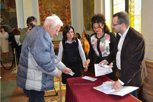 Стижу картице за 58.000 пензионера