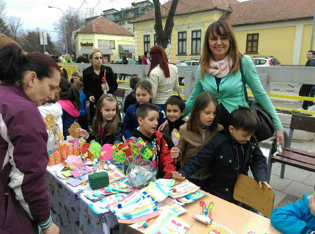 Успела ускршња изложба