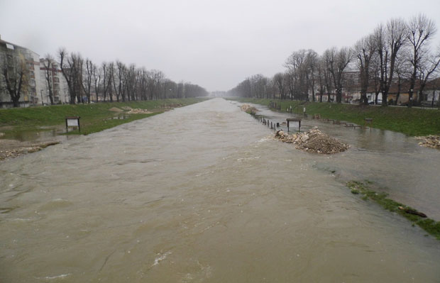 Тандем обуздао Нишаву
