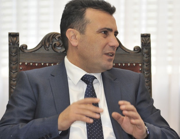 Коцијас у Скопљу нуди „кумство“ 