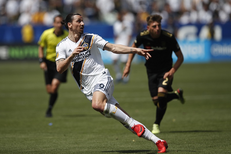 СПЕКТАКУЛАРАН ДЕБИ ИБРАХИМОВИЋА: Хтели сте Златана, добили сте га (ВИДЕО)