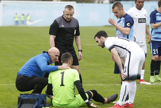 Голман Бачке доживео потрес мозга против Партизана