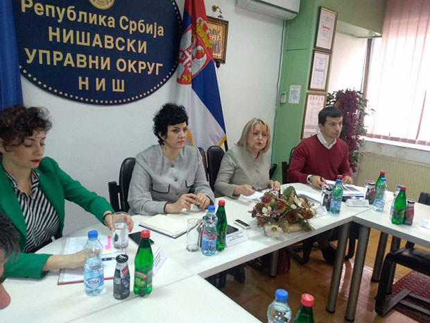 Општине на југу помажу породиљама